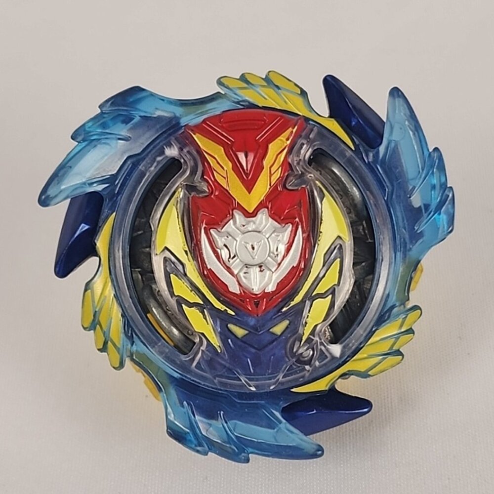 Hasbro Tomy Beyblade Burst Switch Strike Genesis Valtryek V3 Top Anime Vietnam‎